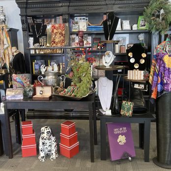 Modernism Museum Shoppe - Gift Shops Near Me - Mount Dora, Florida