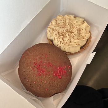 Kasama - Chocolate and Raspberry Whoopi Pie / Banana Tart - Filipino Near Me - Chicago, Illinois Kasama - Chocolate and Raspberry Whoopi Pie / Banana Tart - Filipino Near Me - Chicago, Illinois