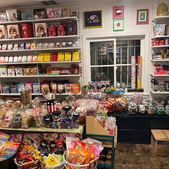 Cocoa & Candy - So much selection - Chocolatiers & Shops Near Me - Studio City, California