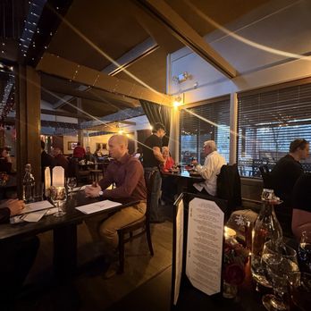 Wapato Point Cellars - Dining area - Steakhouses Near Me - Manson, Washington Wapato Point Cellars - Dining area - Steakhouses Near Me - Manson, Washington