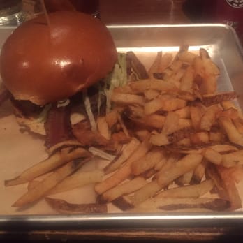Wrecking Bar Brewpub - Brewpubs Near Me - Atlanta, Georgia