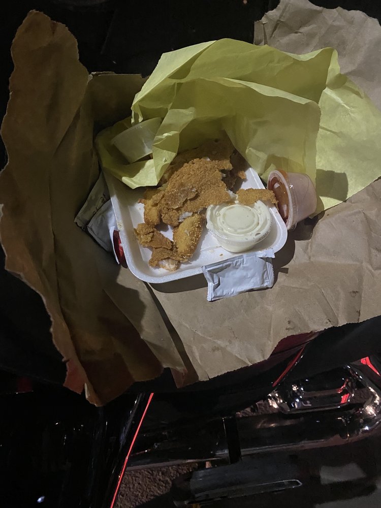 Q’S FISH & CHIPS Updated September 2024 11 Photos & 33 Reviews