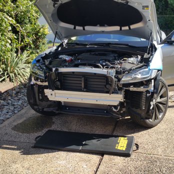 Auto Connections - 2016 Jaguar F-Pace Torn Apart For An L.E.D. Bar. - Car Stereo Installation Near Me Auto Connections - 2016 Jaguar F-Pace Torn Apart For An L.E.D. Bar. - Car Stereo Installation Near Me