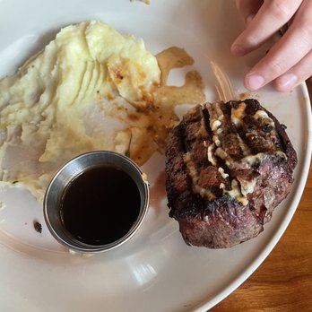 Old Ebbitt Grill - Cedar River Farms Filet Mignon - Bars Near Me - Washington, DC, District of Columbia Old Ebbitt Grill - Cedar River Farms Filet Mignon - Bars Near Me - Washington, DC, District of Columbia