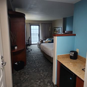 Courtyard by Marriott New Bern - Very clean. - Hotels Near Me - New Bern, North Carolina