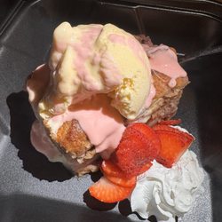 Long Mountain Grill - Another sweet look at the strawberry bread pudding. HIGHLY RECOMMENDED!