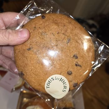 Tous Les Jours - Chocolate chip cookie - Bakeries Near Me - Virginia Beach, Virginia Tous Les Jours - Chocolate chip cookie - Bakeries Near Me - Virginia Beach, Virginia