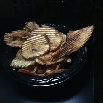 Mom's Bar - Complimentary chips - Lounges Near Me - Los Angeles, California Mom's Bar - Complimentary chips - Lounges Near Me - Los Angeles, California