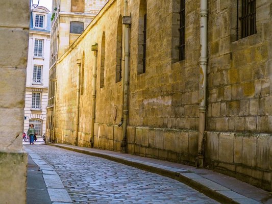 Latin Quarter by null