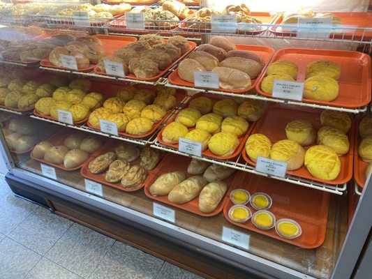 Mei Sum Bakery by null