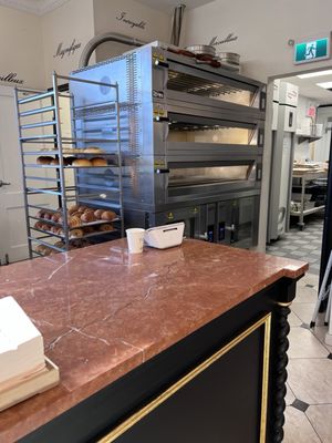 Aux Merveilleux de Fred by null