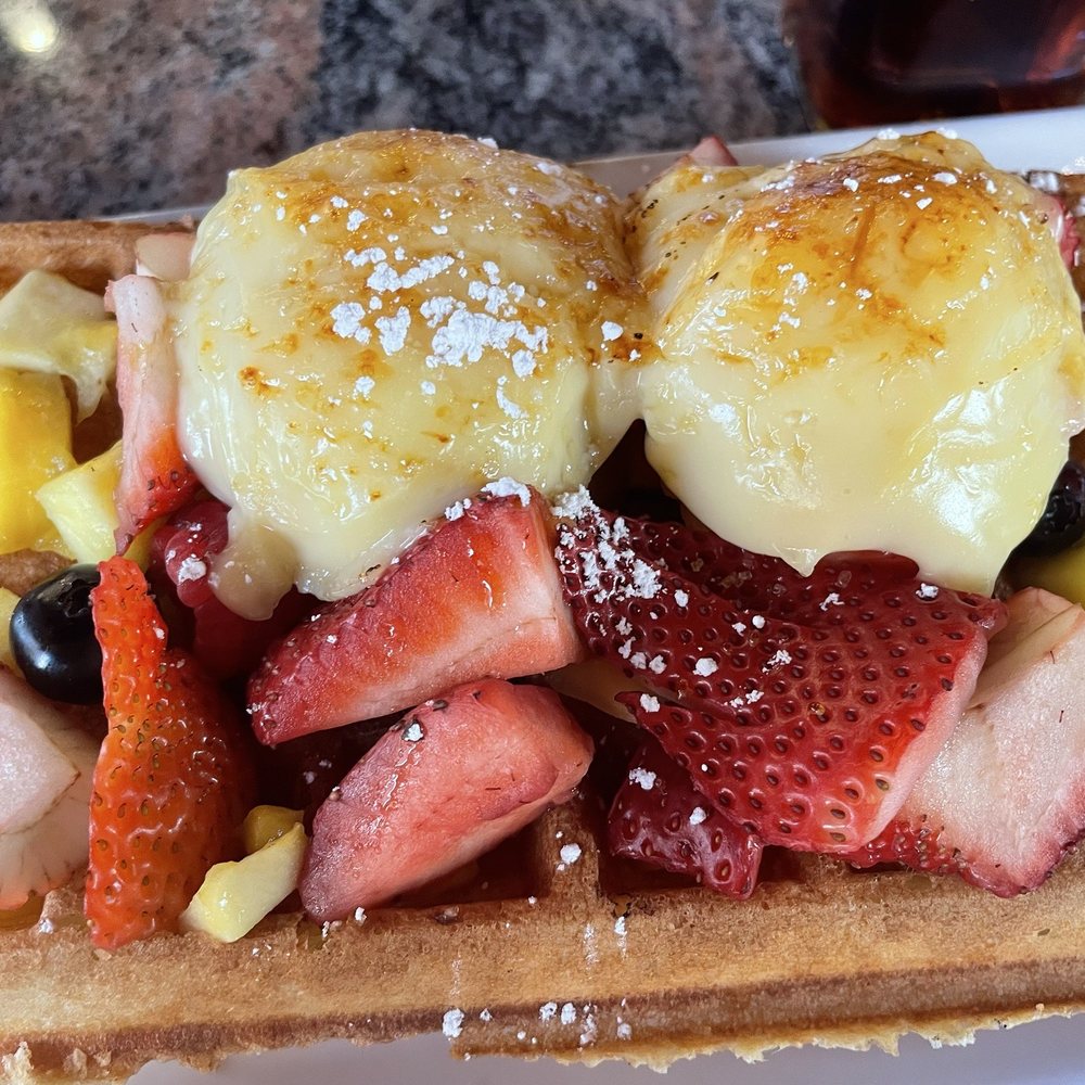 Si Bon - Mango stuffed waffle - Belgian Near Me - Rancho Mirage, California Si Bon - Mango stuffed waffle - Belgian Near Me - Rancho Mirage, California