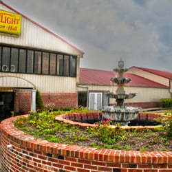Starlight Reception Hall - Outside, with the fountain.