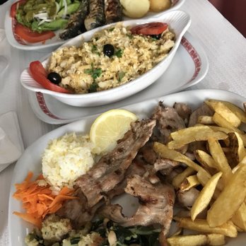 Churrasqueira Santo António - Portuguese Near Me - Lisbon, 11