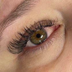LushLemonn Spa - Classic lash extensions fullset