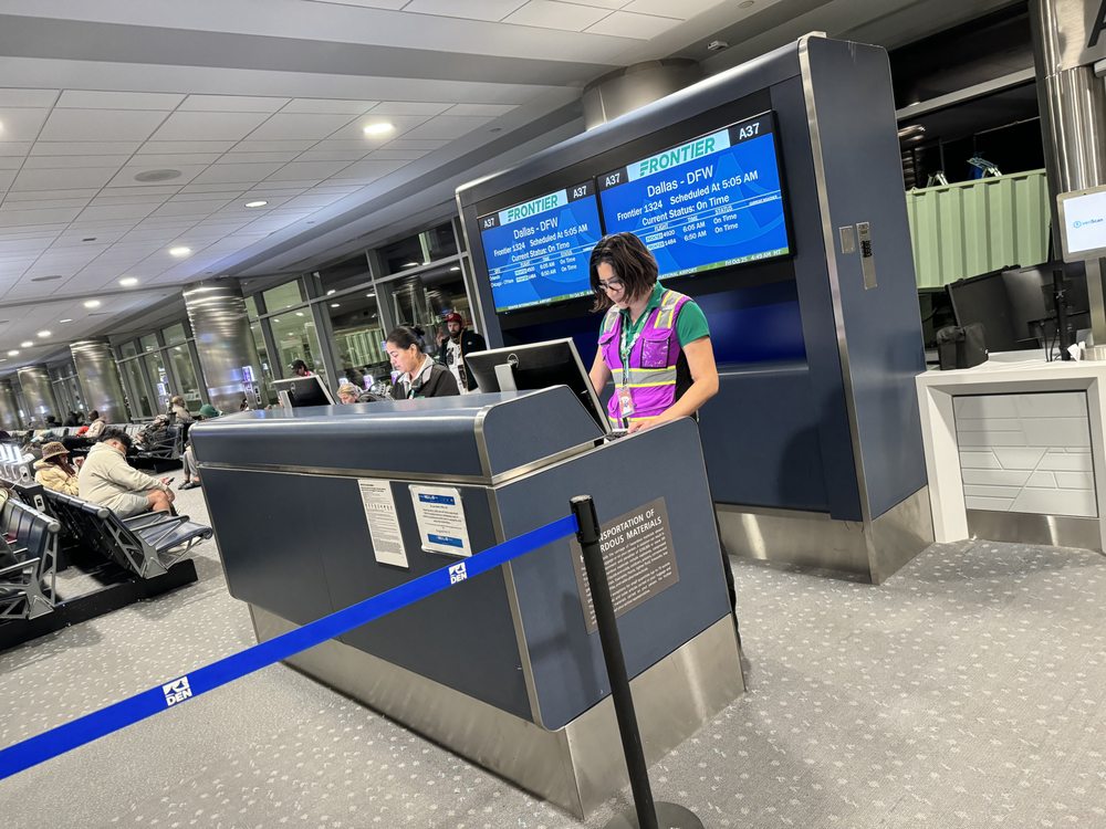 FRONTIER AIRLINES - Updated December 2025 - 595 Photos & 5561 Reviews - 8500 Peña Blvd, Denver, Colorado - Airlines - Phone Number - Yelp