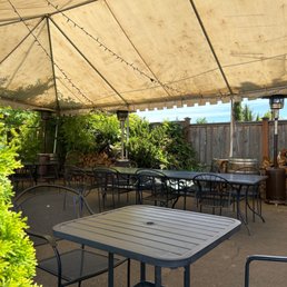 Out door seating Out door seating