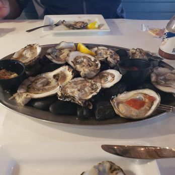 Oyster Shucker Craft & Draft - Oyster fail - Seafood Near Me - St Pete Beach, Florida Oyster Shucker Craft & Draft - Oyster fail - Seafood Near Me - St Pete Beach, Florida