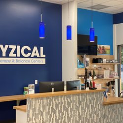 FYZICAL Therapy & Balance Centers - New Braunfels - Reception
