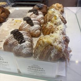 Croissant options
