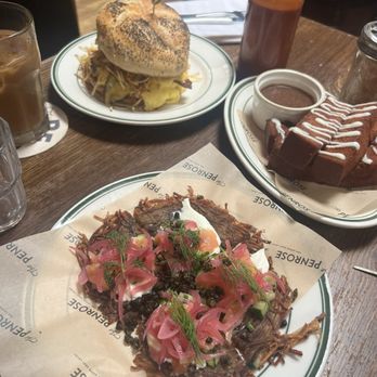The Penrose - Gastropubs Near Me - New York, New York The Penrose - Gastropubs Near Me - New York, New York