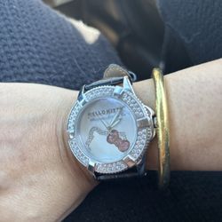 Watchcare - Simmons Hello Kitty watch with new battery