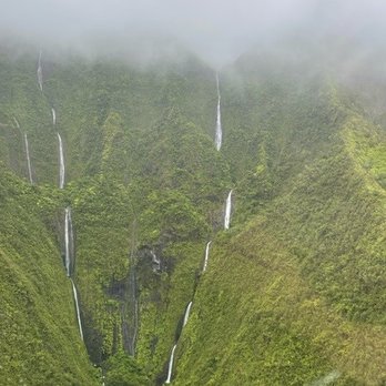 Safari Helicopters - Aerial Tours Near Me - Lihue, Hawaii Safari Helicopters - Aerial Tours Near Me - Lihue, Hawaii