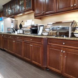 Comfort Inn Medford-Long Island - Breakfast station