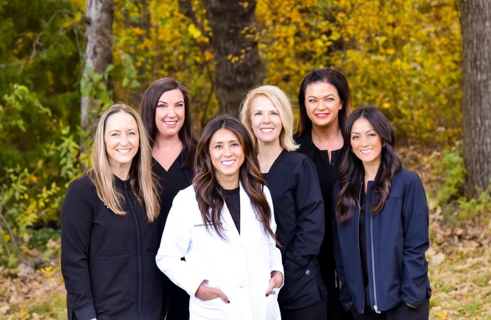 FAMILY TREE DENTISTRY Updated September 2024 11 Photos & 12 Reviews 8600 Precinct Line Rd