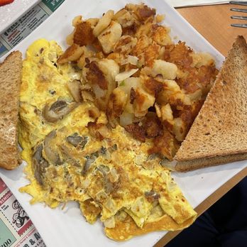 Foodies - Alpine Omelet - Waffles Near Me - South Hackensack, New Jersey Foodies - Alpine Omelet - Waffles Near Me - South Hackensack, New Jersey