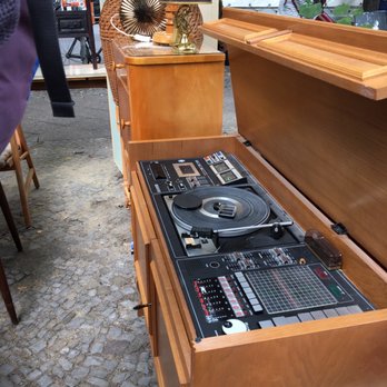 Flohmarkt am Boxhagener Platz - Flea Markets Near Me - Berlin, BE Flohmarkt am Boxhagener Platz - Flea Markets Near Me - Berlin, BE
