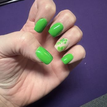 Lee Nails & Spa - Pretty green. - Nail Salons Near Me - Chicago, Illinois Lee Nails & Spa - Pretty green. - Nail Salons Near Me - Chicago, Illinois