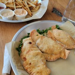Wook Nook - Delicious vegetarian empanadas, fundipping sauce options, and shoe-string french fries