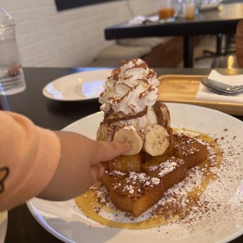 KrungThep Tea Time - monkey brick toast - Tea Rooms Near Me - Winter Park, Florida