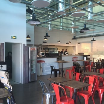 Mythic Burger - interieur 1 - Burgers Near Me - Saint-Paul-lès-Dax, 40 Mythic Burger - interieur 1 - Burgers Near Me - Saint-Paul-lès-Dax, 40