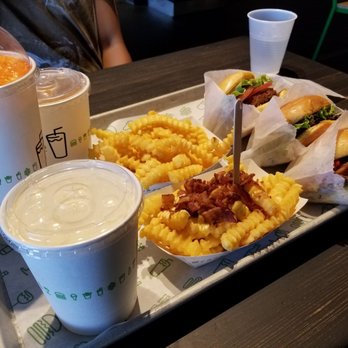 Shake Shack Winter Park - Burgers Near Me - Winter Park, Florida Shake Shack Winter Park - Burgers Near Me - Winter Park, Florida