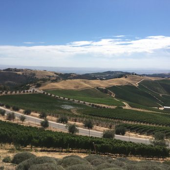 DAOU Vineyards - Wineries Near Me - Paso Robles, California