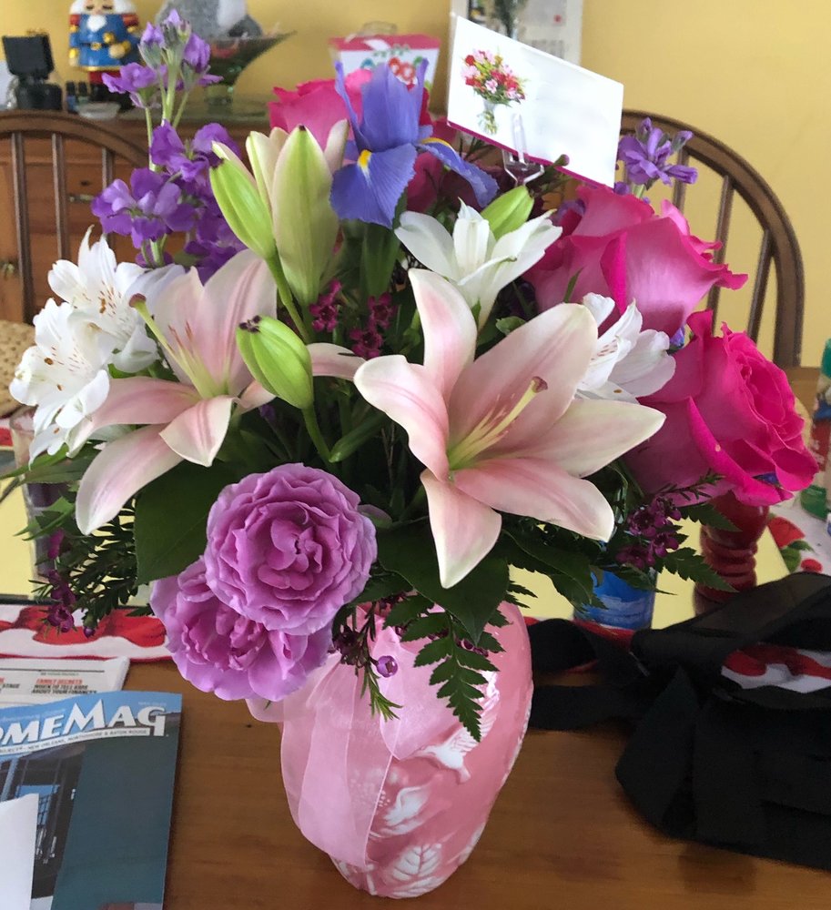 CHRISTY’S FLOWERS Updated April 2024 1604 Gause Blvd W, Slidell