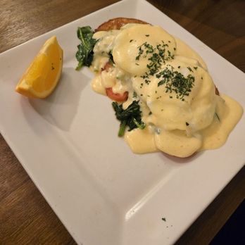Gloria’s Cafe - California benedict - Breakfast & Brunch Near Me - Reno, Nevada Gloria’s Cafe - California benedict - Breakfast & Brunch Near Me - Reno, Nevada