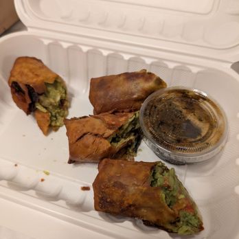 Ziggy's - Avocado Egg Rolls - Vegan Near Me - San Luis Obispo, California Ziggy's - Avocado Egg Rolls - Vegan Near Me - San Luis Obispo, California