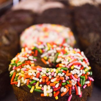 King's Donuts - Donuts Near Me - Hawthorne, California