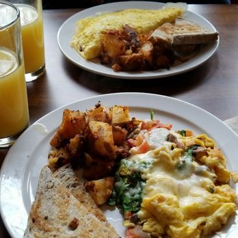 Delta of Venus - Veggie scramble and mimosa pints - Pubs Near Me - Davis, California Delta of Venus - Veggie scramble and mimosa pints - Pubs Near Me - Davis, California