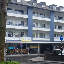 Pedale, Zweiradhandel