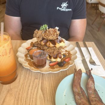 Taste & Glory - Chicken and croffle - Breakfast & Brunch Near Me - San Mateo, California