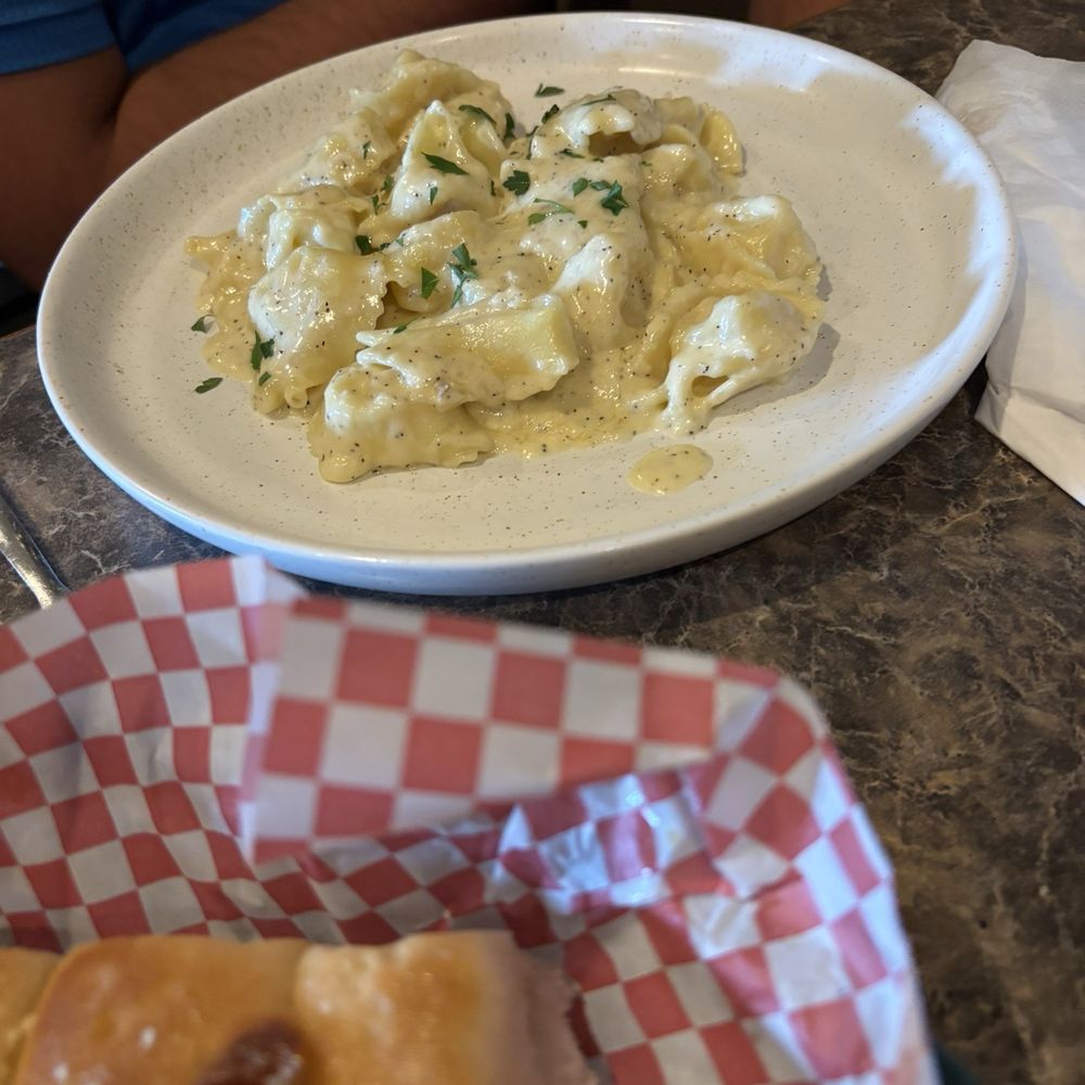 Luigi's Italian Bistro - Tortellini - Pizza Near Me - Green Bay, Wisconsin