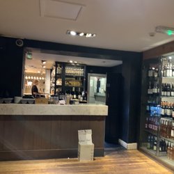 The Chilworth Arms - Bar area