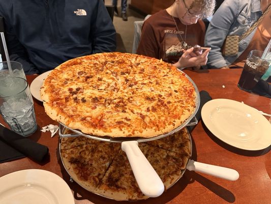 PizzaWest by null
