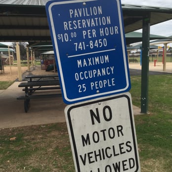 Brownlee Park - 1/2/16. Reserve pavilions for like, kids parties and stuff. - Parks Near Me - Bossier City, Louisiana