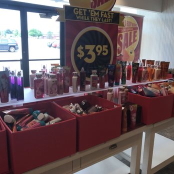 Bath & Body Works - Cosmetics & Beauty Supply Near Me - Rochester Hills, Michigan