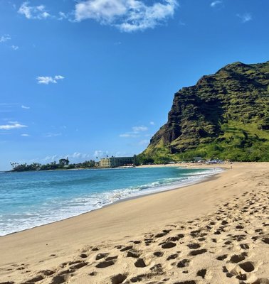 Cottage At Makaha - This could be your sweet escape✨ Check out THE COTTAGE at Mākaha! BOOK your dream summer get away now! 🏝️🌞
THE COTTAGE at Mākaha is a large newly built 1 bed, 1 bathroom cottage. It sleeps 6 and has beach access on private location🌴
Greek marble and a waterfall shower 🚿 🛀🏾 after a long day at the beach? 🏝️ Find your little sanctuary.  Stop by The Beach House by 604, right down the street for some great lunch or dinner. 
Sometimes the best homes are the simplest❤️ The Cottage at Makaha is offering peace, cool breezes, and heartfelt hospitality. 🌟 Book your stay with us and have a vacation or staycation to remember.